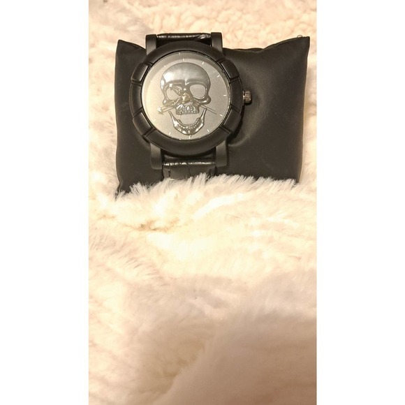 Men Skull Watch Black - Picture 3 of 5
